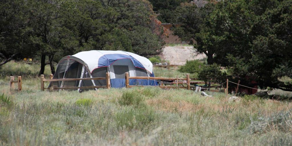 Zelt auf einem Campingplatz
